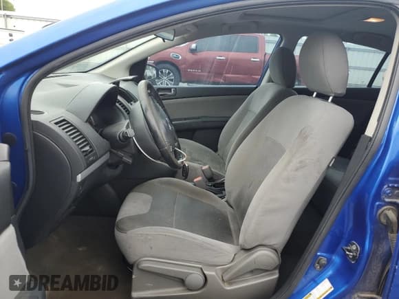 ✅ 2011 Nissan Sentra SL • VIN: 3N1AB6APXBL730293 • Lot: 67199805. Wystawiony na Copart z przebiegiem 175 635 mil. Bezpłatny archiwum sprzedaży aukcyjnych z USA i szczegółowy raport historii pojazdu na DreamBid. Zdjęcie 7.