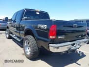 ✅ 2006 Ford F-250 XL • VIN: 1FTSW21P56EA09089 • Lot: 42691393. Wystawiony na IAAI z przebiegiem Nie podano. Bezpłatny archiwum sprzedaży aukcyjnych z USA i szczegółowy raport historii pojazdu na DreamBid. Zdjęcie 3.