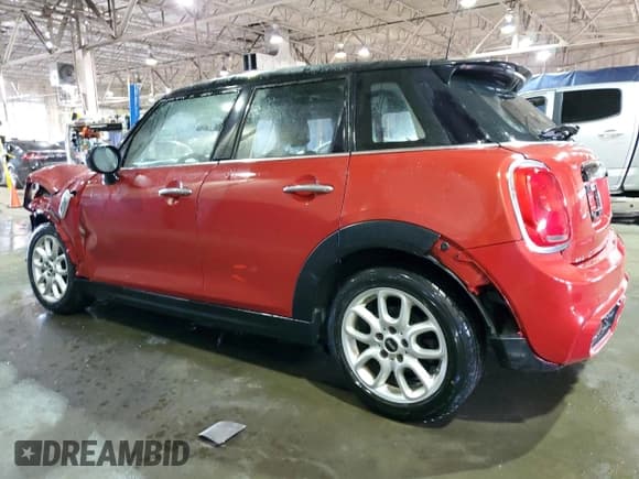 ✅ 2015 MINI Hardtop 4 Door S • VIN: WMWXU3C58F2B58191 • Lot: 44854375. Listed on Copart with 90,747 mi. Free auction sales archive from the USA and detailed vehicle history report at DreamBid. Image 2.
