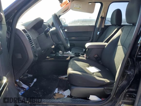 ✅ 2010 Mazda Tribute Sport • VIN: 4F2CY0C79AKM02670 • Lot: 89290555. Listed on Copart with Not provided. Free auction sales archive from the USA and detailed vehicle history report at DreamBid. Image 7.