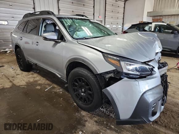 ✅ 2020 Subaru Outback Premium • VIN: 4S4BTACC1L3123302 • Lot: 68337265. Wystawiony na Copart z przebiegiem 122 319 mil. Bezpłatny archiwum sprzedaży aukcyjnych z USA i szczegółowy raport historii pojazdu na DreamBid. Zdjęcie 4.