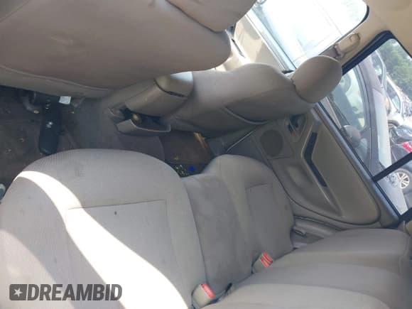 ✅ 2004 Jeep Grand Cherokee Laredo • VIN: 1J4GX48S74C165095 • Lot: 42306475. Listed on IAAI with 238,560 mi. Free auction sales archive from the USA and detailed vehicle history report at DreamBid. Image 8.