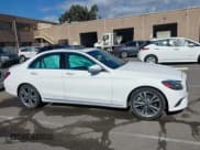 ✅ 2019 Mercedes-Benz C 300 • VIN: 55SWF8DB0KU318691 • Лот: 41751526. Опубликован ранее на IAAI с пробегом 63 608 миль. Бесплатный доступ к архиву аукционных продаж из США и подробный отчёт об истории автомобиля на DreamBid. Изображение 13.