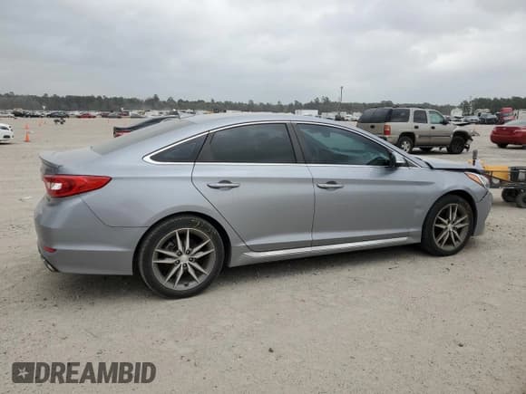 ✅ 2017 Hyundai Sonata Sport • VIN: 5NPE34AB9HH535914 • Лот: 41903063. Опубликован ранее на Copart с пробегом 48 251 миль. Бесплатный доступ к архиву аукционных продаж из США и подробный отчёт об истории автомобиля на DreamBid. Изображение 3.