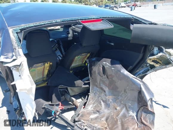 ✅ 2016 Dodge Charger SE • VIN: 2C3CDXBG2GH180550 • Lot: 42730625. Wystawiony na IAAI z przebiegiem Nie podano. Bezpłatny archiwum sprzedaży aukcyjnych z USA i szczegółowy raport historii pojazdu na DreamBid. Zdjęcie 8.