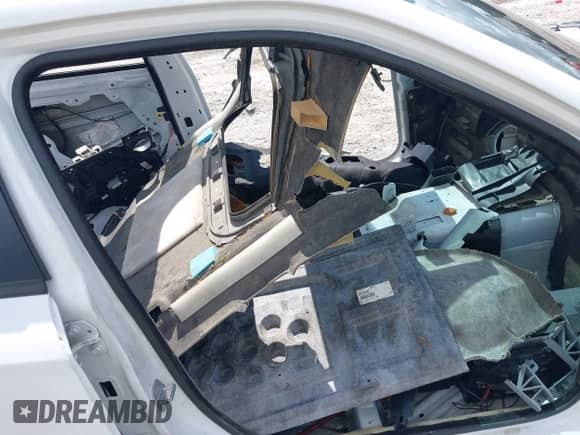 2015 Dodge Charger SRT Hellcat z VIN 2C3CDXL9XFH787696, wystawiony jako IAAI lot #42975689 z przebiegiem Nie podano mil oraz . Historia ofert i sprzedaży dostępna na DreamBid. Obrazek 5.