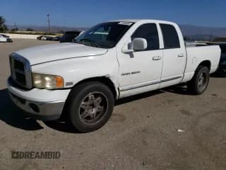 ✅ 2005 Dodge 1500 SLT • VIN: 1D7HA18D05S172480 • Лот: 71038404. Опубликован ранее на Copart с пробегом 156 779 миль. Бесплатный доступ к архиву аукционных продаж из США и подробный отчёт об истории автомобиля на DreamBid. Изображение 1.