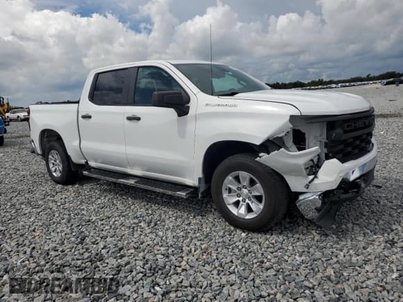 ✅ 2022 Chevrolet Silverado 1500 Work Truck • VIN: 1GCPAAEK3NZ561906 • Lot: 71847135. Wystawiony na Copart z przebiegiem 59 582 mil. Bezpłatny archiwum sprzedaży aukcyjnych z USA i szczegółowy raport historii pojazdu na DreamBid. Zdjęcie 4.