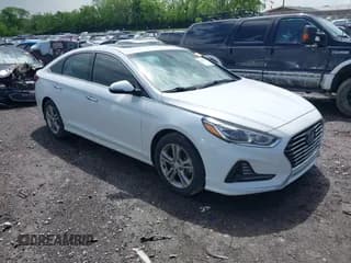 ✅ 2018 Hyundai Sonata SEL • VIN: 5NPE34AF9JH670688 • Lot: 42115485. Listed on IAAI with 148,519 mi. Free auction sales archive from the USA and detailed vehicle history report at DreamBid. Image 1.
