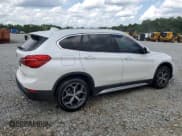 ✅ 2019 BMW X1 sDrive28i • VIN: WBXHU7C51K5L11243 • Lot: 61818985. Wystawiony na Copart z przebiegiem 64 734 mil. Bezpłatny archiwum sprzedaży aukcyjnych z USA i szczegółowy raport historii pojazdu na DreamBid. Zdjęcie 3.