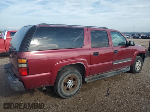 ✅ 2005 Chevrolet Suburban LT • VIN: 3GNFK16Z55G180893 • Лот: 60966425. Опубликован ранее на Copart с пробегом 193 828 миль. Бесплатный доступ к архиву аукционных продаж из США и подробный отчёт об истории автомобиля на DreamBid. Изображение 3.