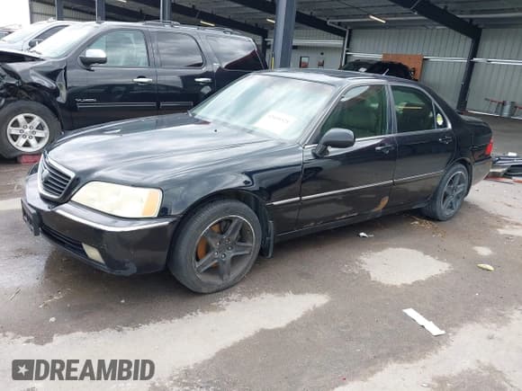 ✅ 2002 Acura RL • VIN: JH4KA965X2C002433 • Lot: 42439321. Wystawiony na IAAI z przebiegiem 175 515 mil. Bezpłatny archiwum sprzedaży aukcyjnych z USA i szczegółowy raport historii pojazdu na DreamBid. Zdjęcie 2.