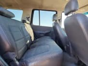 ✅ 2002 Ford Explorer XLS • VIN: 1FMZU62E92ZC64853 • Лот: 87368615. Опубликован ранее на Copart с пробегом 214 506 миль. Бесплатный доступ к архиву аукционных продаж из США и подробный отчёт об истории автомобиля на DreamBid. Изображение 11.