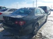 ✅ 2008 Volkswagen Jetta SE • VIN: 3VWRZ71K98M089823 • Lot: 43860020. Wystawiony na IAAI z przebiegiem 102 125 mil. Bezpłatny archiwum sprzedaży aukcyjnych z USA i szczegółowy raport historii pojazdu na DreamBid. Zdjęcie 4.