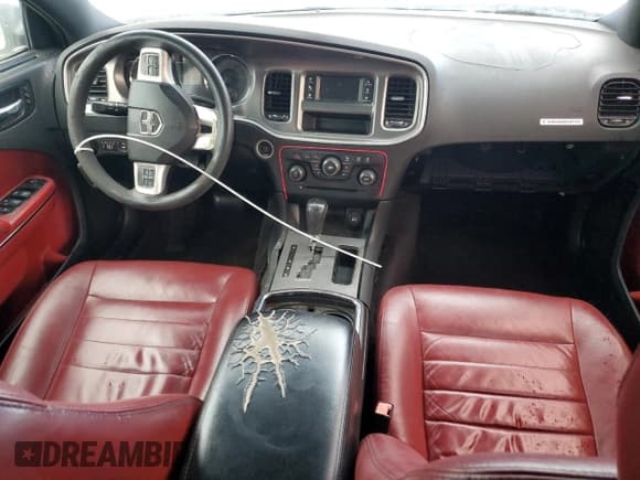 ✅ 2011 Dodge Charger Rallye • VIN: 2B3CL3CGXBH553995 • Лот: 81855915. Опубликован ранее на Copart с пробегом 96 494 миль. Бесплатный доступ к архиву аукционных продаж из США и подробный отчёт об истории автомобиля на DreamBid. Изображение 8.