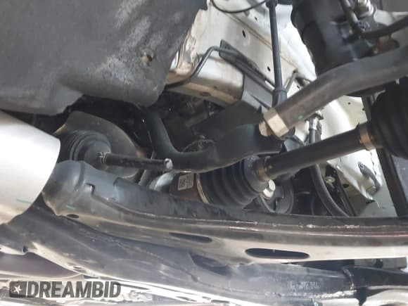 ✅ 2025 Chevrolet Blazer RS • VIN: 3GNKBKRSXSS141650 • Lot: 43471494. Listed on IAAI with 13,597 mi. Free auction sales archive from the USA and detailed vehicle history report at DreamBid. Image 20.