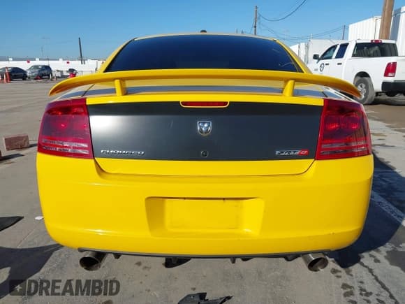 ✅ 2007 Dodge Charger SRT-8 • VIN: 2B3LA73W47H648550 • Лот: 43551201. Опубликован ранее на IAAI с пробегом 98 866 миль. Бесплатный доступ к архиву аукционных продаж из США и подробный отчёт об истории автомобиля на DreamBid. Изображение 17.