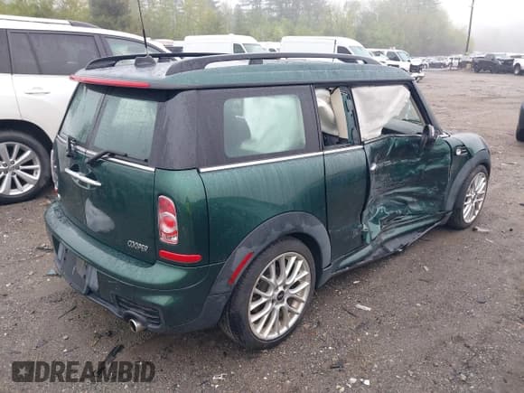 ✅ 2014 MINI Clubman • VIN: WMWZF3C50ET571554 • Lot: 42193844. Wystawiony na IAAI z przebiegiem 70 422 mil. Bezpłatny archiwum sprzedaży aukcyjnych z USA i szczegółowy raport historii pojazdu na DreamBid. Zdjęcie 4.