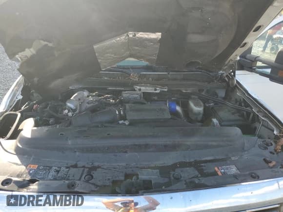 ✅ 2017 Chevrolet Silverado 2500HD Work Truck • VIN: 1GC1KUEY1HF206585 • Lot: 74718824. Wystawiony na Copart z przebiegiem 355 779 mil. Bezpłatny archiwum sprzedaży aukcyjnych z USA i szczegółowy raport historii pojazdu na DreamBid. Zdjęcie 11.