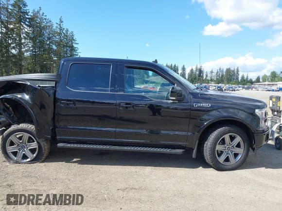 ✅ 2019 Ford F-150 XL • VIN: 1FTEW1EP7KFA70661 • Lot: 42236178. Wystawiony na IAAI z przebiegiem 73 956 mil. Bezpłatny archiwum sprzedaży aukcyjnych z USA i szczegółowy raport historii pojazdu na DreamBid. Zdjęcie 13.