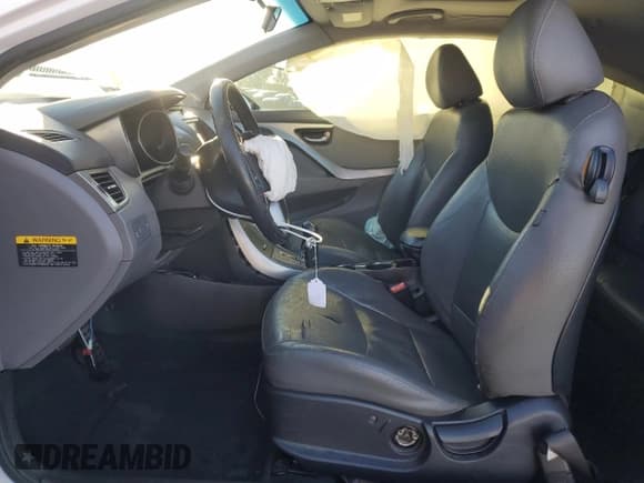 ✅ 2013 Hyundai Elantra SE • VIN: KMHDH6AE3DU012337 • Lot: 80048884. Listed on Copart with 171,714 mi. Free auction sales archive from the USA and detailed vehicle history report at DreamBid. Image 7.