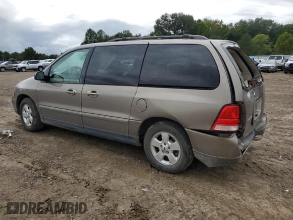 ✅ 2005 Ford Freestar SES • VIN: 2FMZA576X5BA88617 • Lot: 71267764. Listed on Copart with 88,816 mi. Free auction sales archive from the USA and detailed vehicle history report at DreamBid. Image 2.