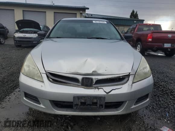 2007 Honda Accord VP с VIN 1HGCM55117A030596, выставлен на аукционе Copart как лот 46146765 с пробегом 239 260 миль миль и Списание • Salvage title. История ставок и продаж доступна на DreamBid. Изображение 5.