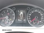 ✅ 2013 Volkswagen CC R-Line • VIN: WVWBP7AN1DE500863 • Lot: 40929279. Listed on IAAI with 150,379 mi. Free auction sales archive from the USA and detailed vehicle history report at DreamBid. Image 7.