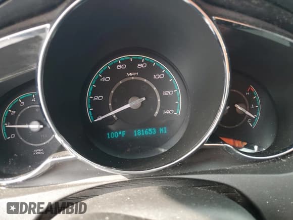 ✅ 2012 Chevrolet Malibu 1LT • VIN: 1G1ZC5EU1CF278875 • Лот: 83926675. Опубликован ранее на Copart с пробегом 181 653 миль. Бесплатный доступ к архиву аукционных продаж из США и подробный отчёт об истории автомобиля на DreamBid. Изображение 9.