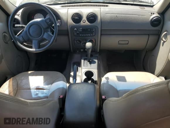 ✅ 2002 Jeep Liberty Sport • VIN: 1J4GK48K42W170619 • Lot: 70095155. Listed on Copart with 101,948 mi. Free auction sales archive from the USA and detailed vehicle history report at DreamBid. Image 8.