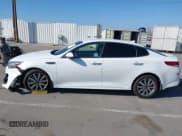 ✅ 2020 Kia Optima EX Premium • VIN: 5XXGU4L12LG398037 • Lot: 43347164. Wystawiony na IAAI z przebiegiem 116 750 mil. Bezpłatny archiwum sprzedaży aukcyjnych z USA i szczegółowy raport historii pojazdu na DreamBid. Zdjęcie 14.