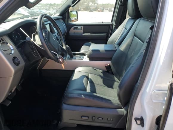 ✅ 2016 Ford Expedition XLT • VIN: 1FMJU1JT4GEF16748 • Lot: 52856195. Listed on Copart with 64,609 mi. Free auction sales archive from the USA and detailed vehicle history report at DreamBid. Image 7.