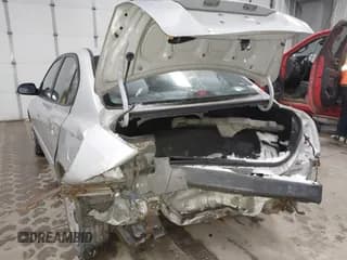 ✅ 2006 Hyundai Elantra GLS • VIN: KMHDN46D16U372030 • Lot: 41357636. Wystawiony na IAAI z przebiegiem 136 468 mil. Bezpłatny archiwum sprzedaży aukcyjnych z USA i szczegółowy raport historii pojazdu na DreamBid. Zdjęcie 6.