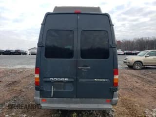 ✅ 2006 Dodge Sprinter • VIN: WD8PD744665907764 • Lot: 81966874. Listed on Copart with 233,608 mi. Free auction sales archive from the USA and detailed vehicle history report at DreamBid. Image 6.