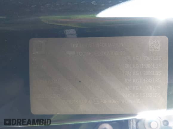 2019 Chevrolet Silverado 1500 LT with VIN 1GCRYDED1KZ306898, listed as a IAAI auction lot 43164847 with 124,726 mi miles and . Bid and sale history available at DreamBid. Image 9.