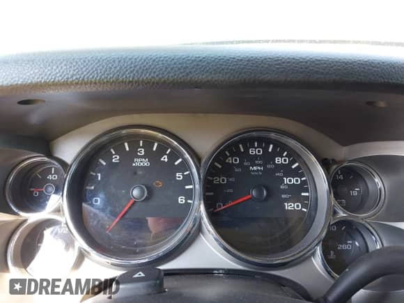 2007 GMC Sierra 1500 SLE1 with VIN 2GTEK13M571539815, listed as a IAAI auction lot 43098243 with Not provided miles and . Bid and sale history available at DreamBid. Image 7.