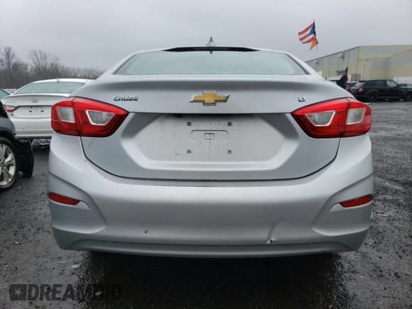✅ 2016 Chevrolet Cruze LT • VIN: 1G1BE5SM9G7285203 • Lot: 44303193. Listed on Copart with 102,712 mi. Free auction sales archive from the USA and detailed vehicle history report at DreamBid. Image 6.