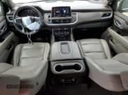 ✅ 2021 Chevrolet Suburban LT • VIN: 1GNSCCKD9MR164213 • Lot: 71739124. Wystawiony na Copart z przebiegiem 79 020 mil. Bezpłatny archiwum sprzedaży aukcyjnych z USA i szczegółowy raport historii pojazdu na DreamBid. Zdjęcie 8.