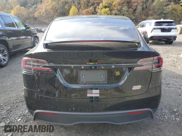 ✅ 2023 Tesla Model X Plaid • VIN: 7SAXCBE60PF385654 • Lot: 90645055. Wystawiony na Copart z przebiegiem 30 184 mil. Bezpłatny archiwum sprzedaży aukcyjnych z USA i szczegółowy raport historii pojazdu na DreamBid. Zdjęcie 6.