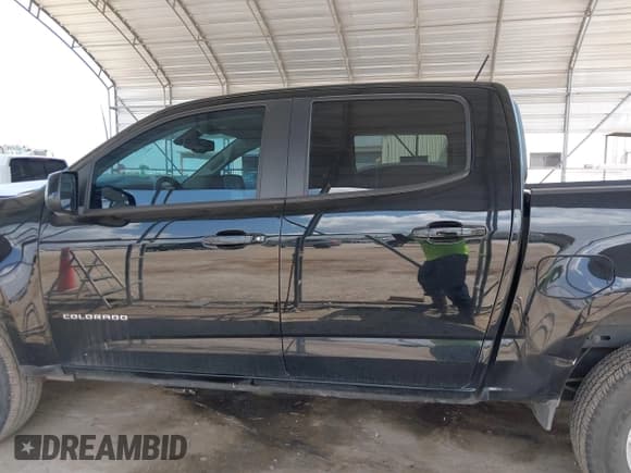 ✅ 2021 Chevrolet Colorado 2WD LT • VIN: 1GCGSCEN6M1283910 • Lot: 43221771. Listed on IAAI with 50,679 mi. Free auction sales archive from the USA and detailed vehicle history report at DreamBid. Image 14.