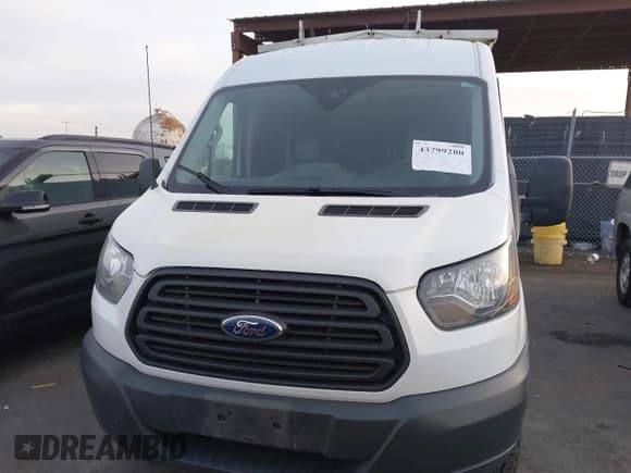 ✅ 2018 Ford Transit • VIN: 1FTYR1CM2JKA31916 • Лот: 43799280. Опубликован ранее на IAAI с пробегом 111 826 миль. Бесплатный доступ к архиву аукционных продаж из США и подробный отчёт об истории автомобиля на DreamBid. Изображение 12.