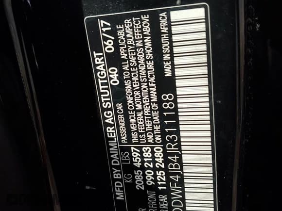 ✅ 2018 Mercedes-Benz C 300 • VIN: WDDWF4JB4JR311188 • Lot: 90039015. Listed on Copart with 110,536 mi. Free auction sales archive from the USA and detailed vehicle history report at DreamBid. Image 12.