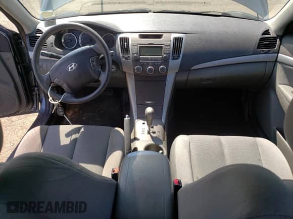 2010 Hyundai Sonata GLS with VIN 5NPET4AC2AH604733, listed as a Copart auction lot 62915493 with 132,838 mi miles and Salvage title. Bid and sale history available at DreamBid. Image 8.