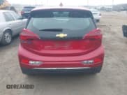 ✅ 2017 Chevrolet Bolt EV LT • VIN: 1G1FW6S0XH4190525 • Lot: 41548490. Wystawiony na IAAI z przebiegiem 54 183 mil. Bezpłatny archiwum sprzedaży aukcyjnych z USA i szczegółowy raport historii pojazdu na DreamBid. Zdjęcie 16.