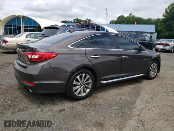 ✅ 2016 Hyundai Sonata Sport • VIN: 5NPE34AF4GH429596 • Lot: 57424043. Listed on Copart with 90,628 mi. Free auction sales archive from the USA and detailed vehicle history report at DreamBid. Image 3.