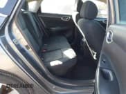 ✅ 2019 Nissan Sentra S • VIN: 3N1AB7AP2KY328440 • Lot: 43485026. Wystawiony na IAAI z przebiegiem 146 037 mil. Bezpłatny archiwum sprzedaży aukcyjnych z USA i szczegółowy raport historii pojazdu na DreamBid. Zdjęcie 8.