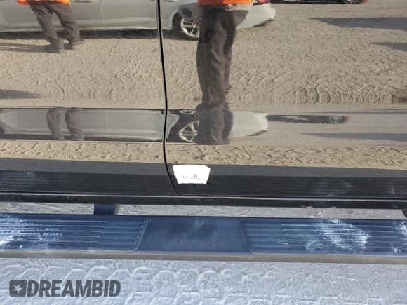 ✅ 2021 Chevrolet Silverado 1500 RST • VIN: 1GCUYEET2MZ108101 • Lot: 76054494. Wystawiony na Copart z przebiegiem Nie podano. Bezpłatny archiwum sprzedaży aukcyjnych z USA i szczegółowy raport historii pojazdu na DreamBid. Zdjęcie 12.