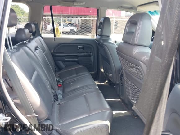 ✅ 2003 Honda Pilot EX • VIN: 2HKYF18683H501838 • Lot: 42659436. Listed on IAAI with 200,148 mi. Free auction sales archive from the USA and detailed vehicle history report at DreamBid. Image 8.
