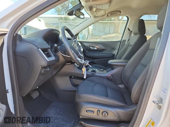 ✅ 2024 GMC Terrain SLE • VIN: 3GKALTEG8RL258192 • Lot: 90835105. Wystawiony na Copart z przebiegiem 17 422 mil. Bezpłatny archiwum sprzedaży aukcyjnych z USA i szczegółowy raport historii pojazdu na DreamBid. Zdjęcie 7.