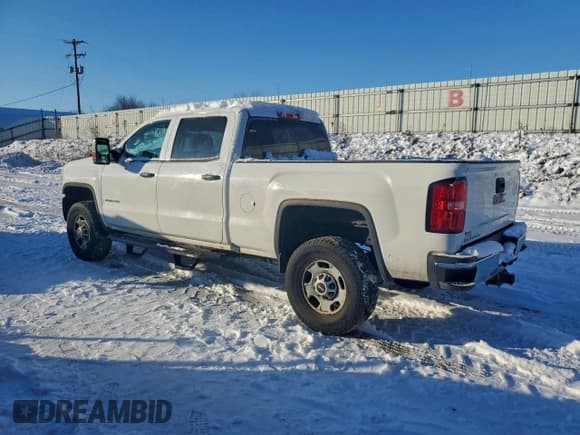 ✅ 2016 GMC Sierra 2500HD • VIN: 1GT12REG9GF152326 • Lot: 94287285. Wystawiony na Copart z przebiegiem 201 743 mil. Bezpłatny archiwum sprzedaży aukcyjnych z USA i szczegółowy raport historii pojazdu na DreamBid. Zdjęcie 2.